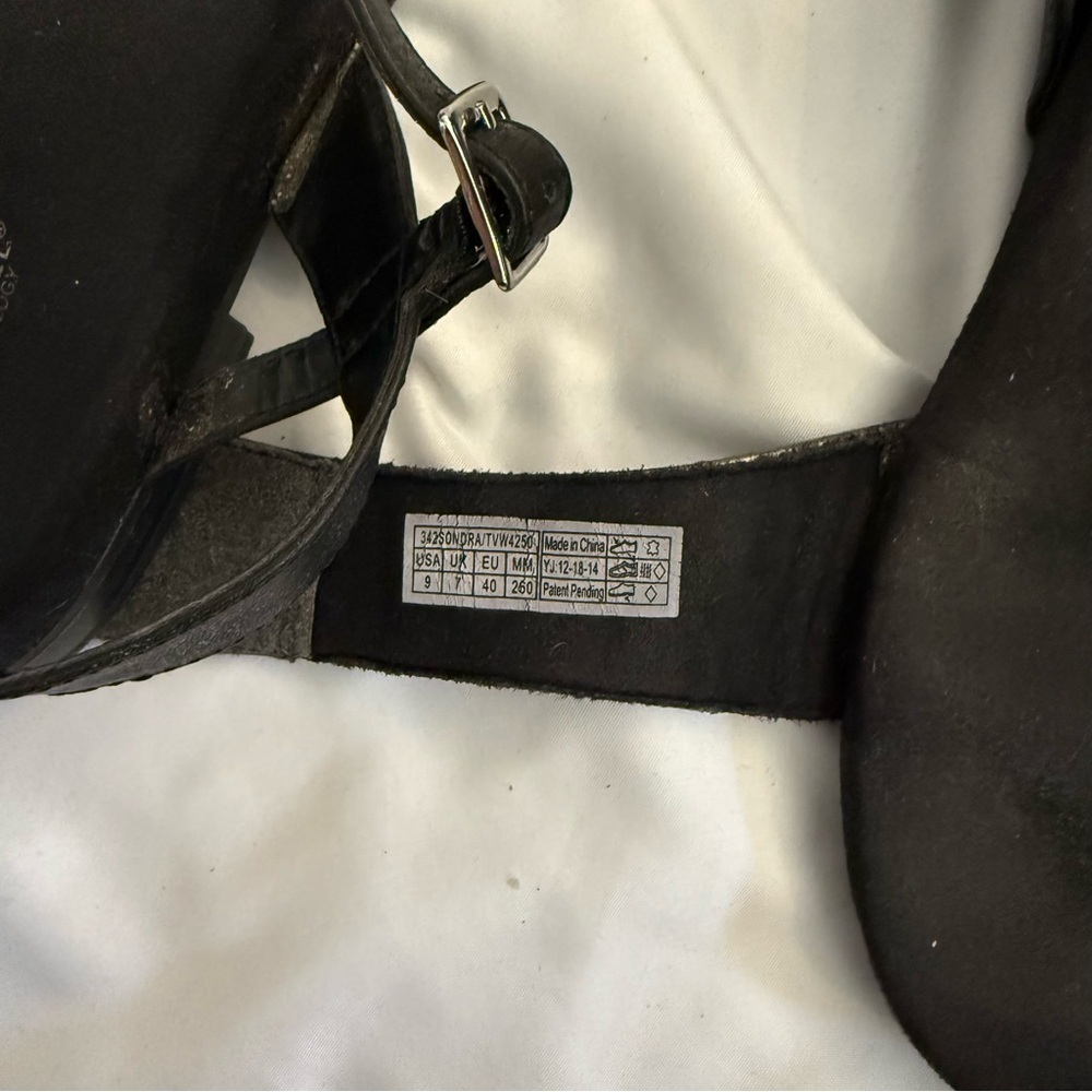 EUC Vionic Sondra Orthaheel Metallic Snake Slingback Sandals - Picture 5 of 7